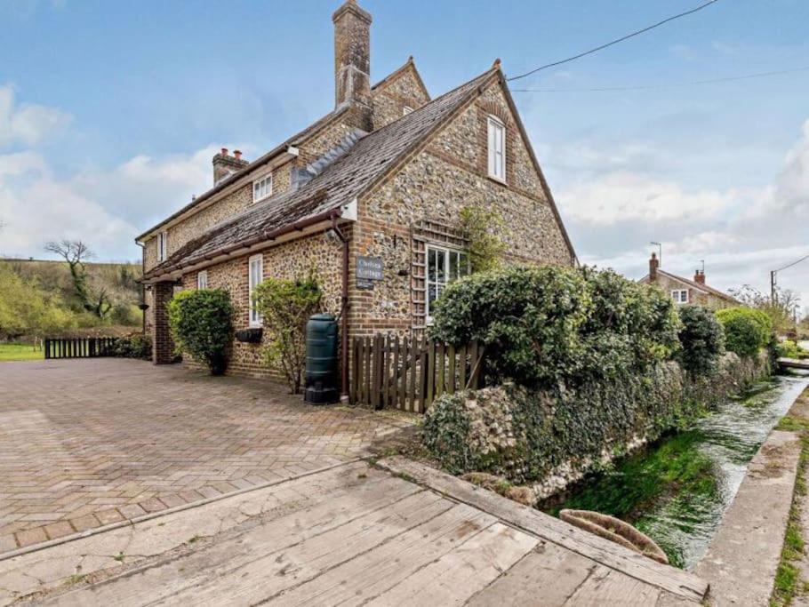 Eco-Friendly Dorset Cottage With Spa Set In Heart Of Countryside Sydling St Nicholas Exterior photo